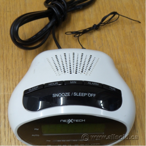 Nexxtech Dual AM/FM Alarm Clock Radio, Battery Backup Allsold.ca